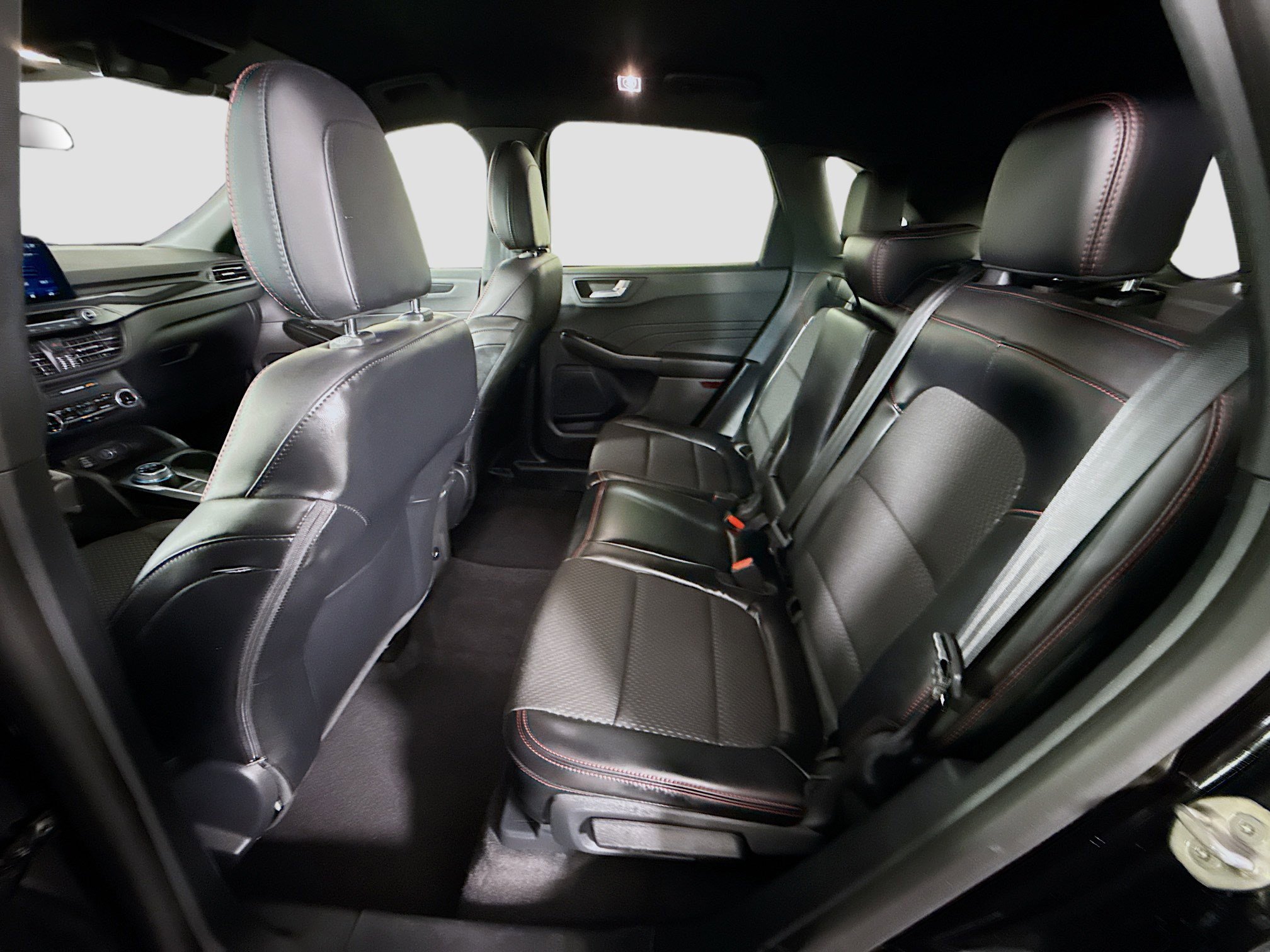 Used 2026 Ford Escape ST-Line image 25