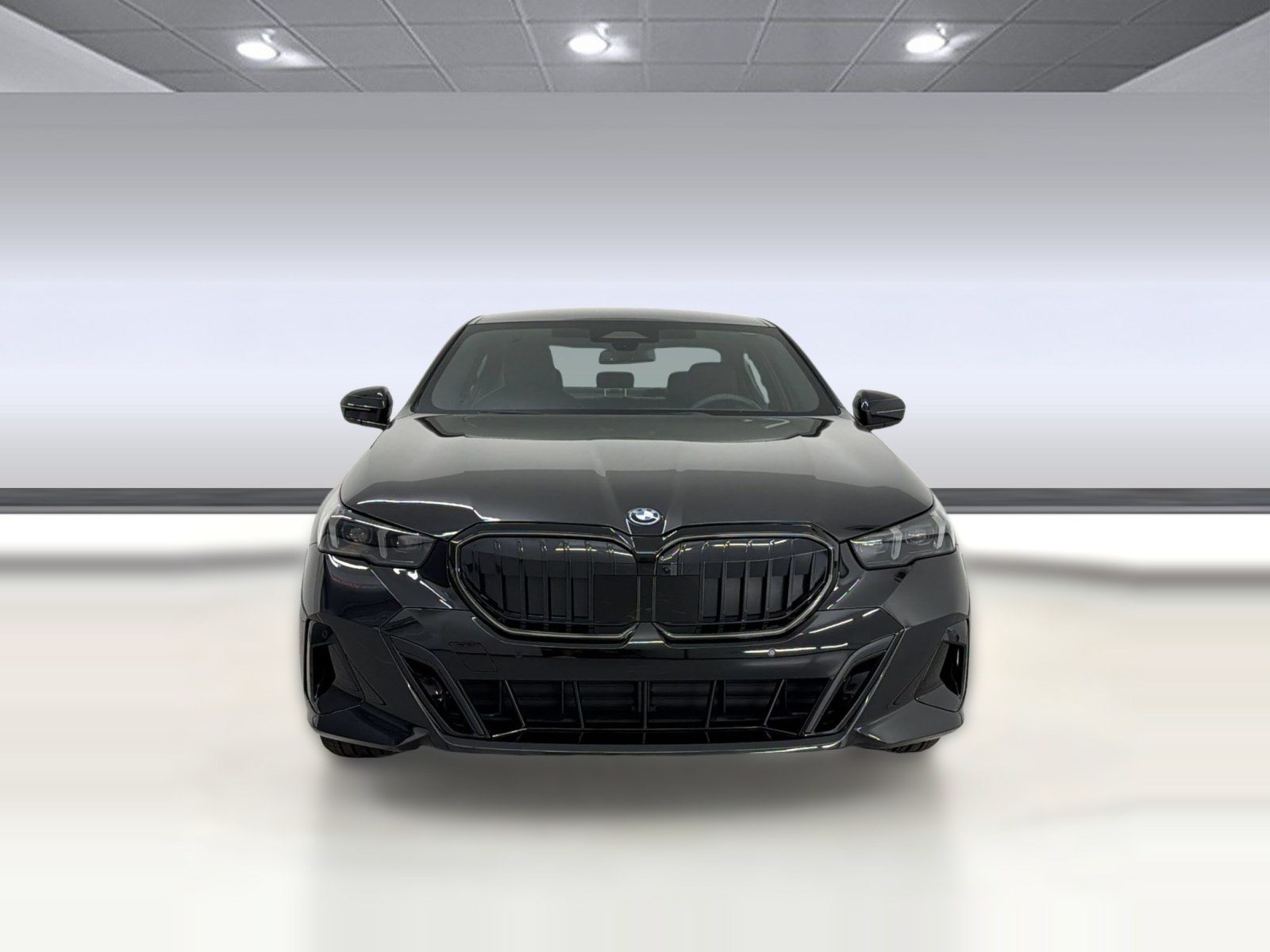 Used 2025 BMW 550e xDrive w/ Premium Package AWD/4WD image 6