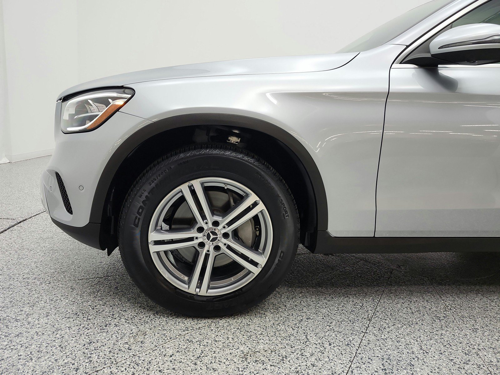 Used 2022 Mercedes-Benz GLC 300 w/ Premium Package Lite image 22