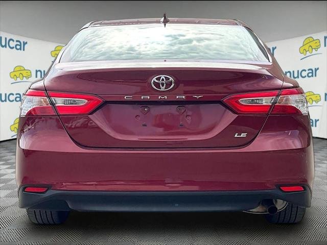 Used 2020 Toyota Camry LE w/ Convenience Package FWD image 5