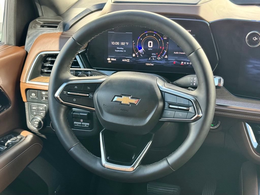 Used 2025 Chevrolet Tahoe High Country AWD/4WD image 27