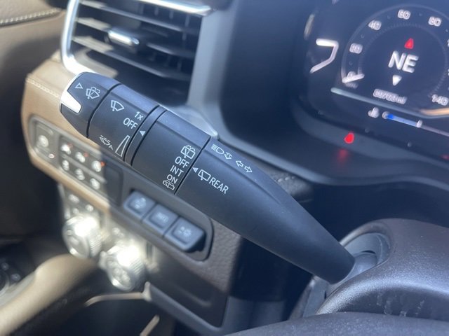 Used 2023 GMC Yukon Denali image 24