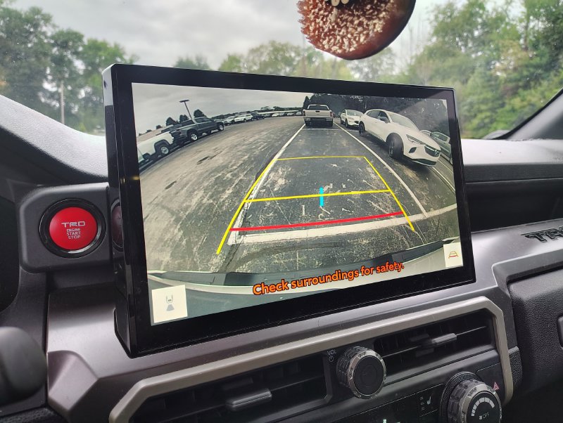 Used 2024 Toyota Tacoma TRD Sport AWD/4WD image 12