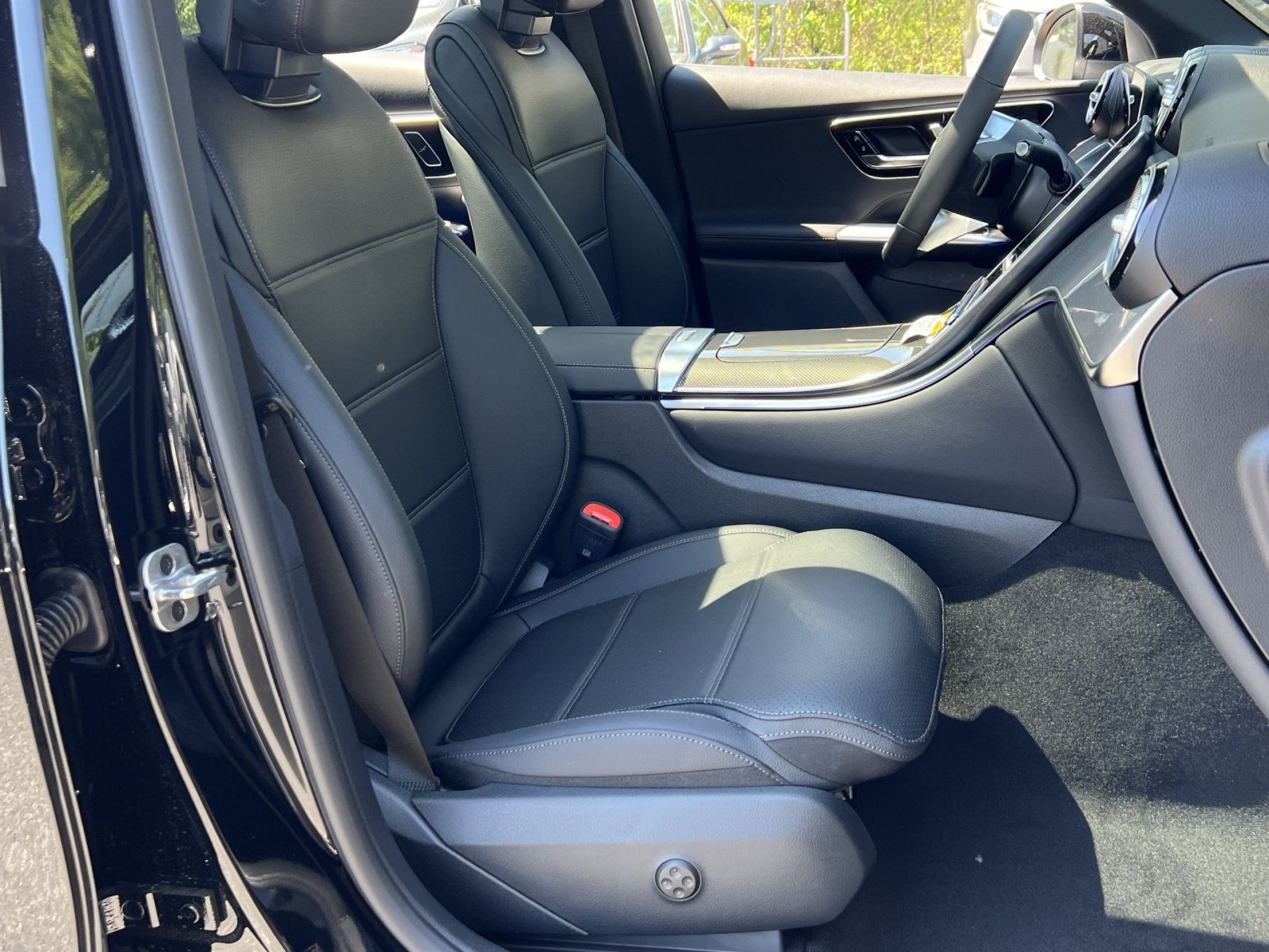 New 2026 Mercedes-Benz GLC 300 4MATIC image 33