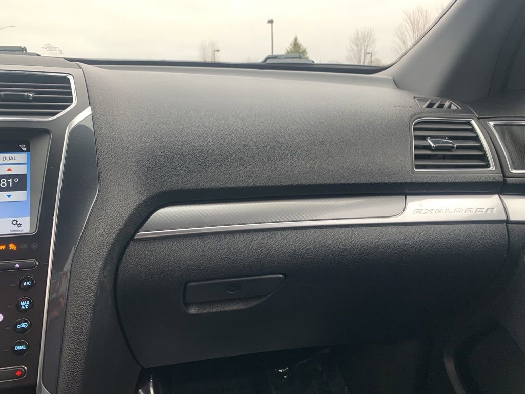Used 2018 Ford Explorer Sport w/ Equipment Group 401A image 27