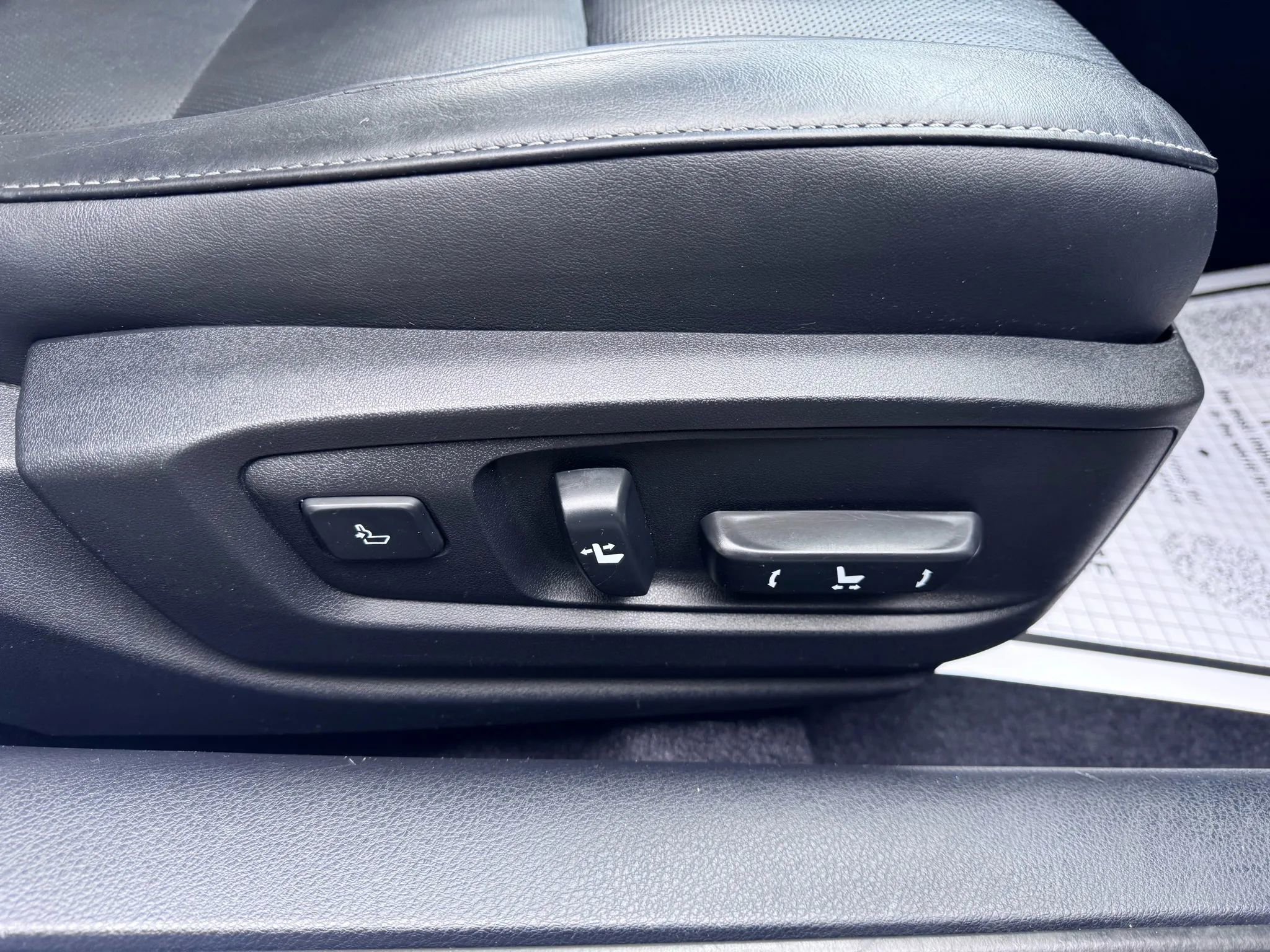 Used 2015 Lexus ES 350 image 14