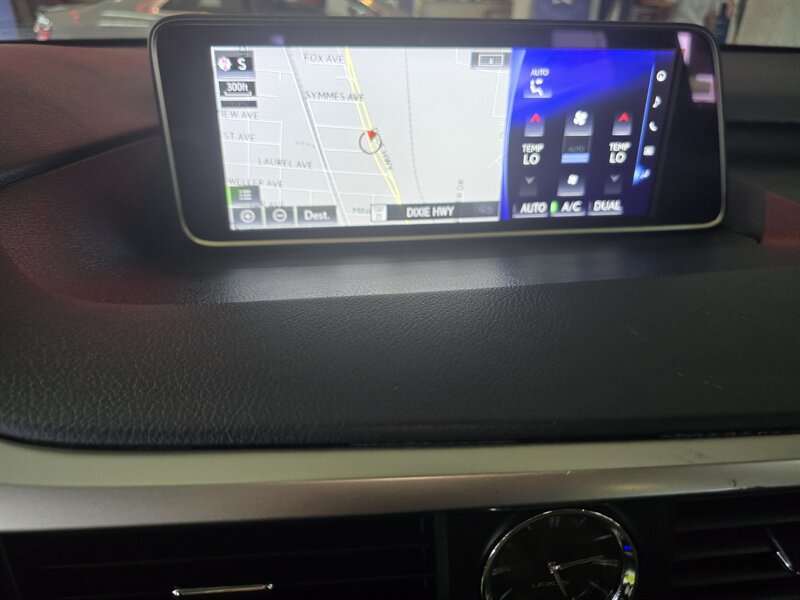 Used 2017 Lexus RX 350 AWD w/ Premium Package image 25