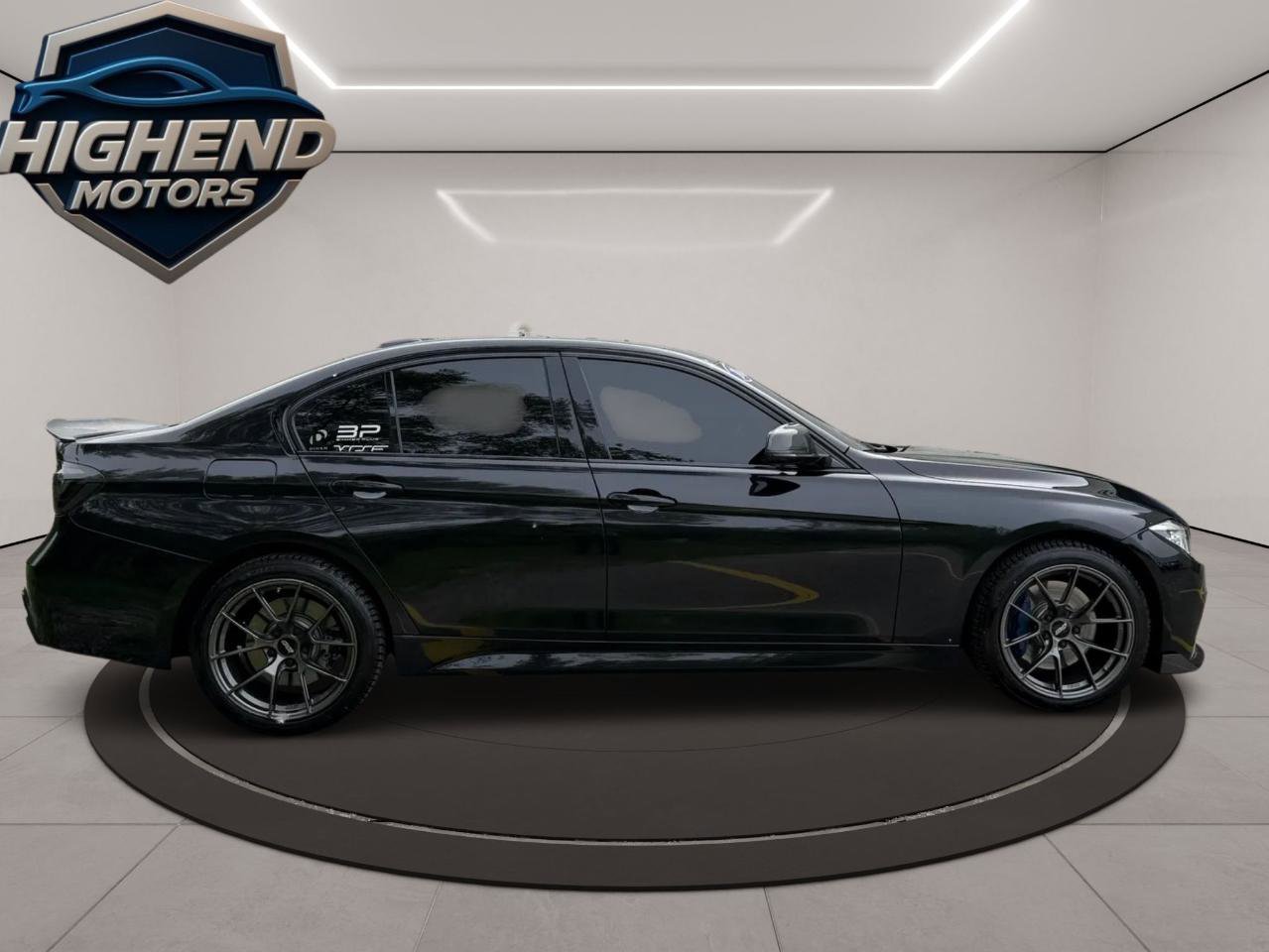 Used 2018 BMW 340i xDrive Sedan AWD/4WD image 7