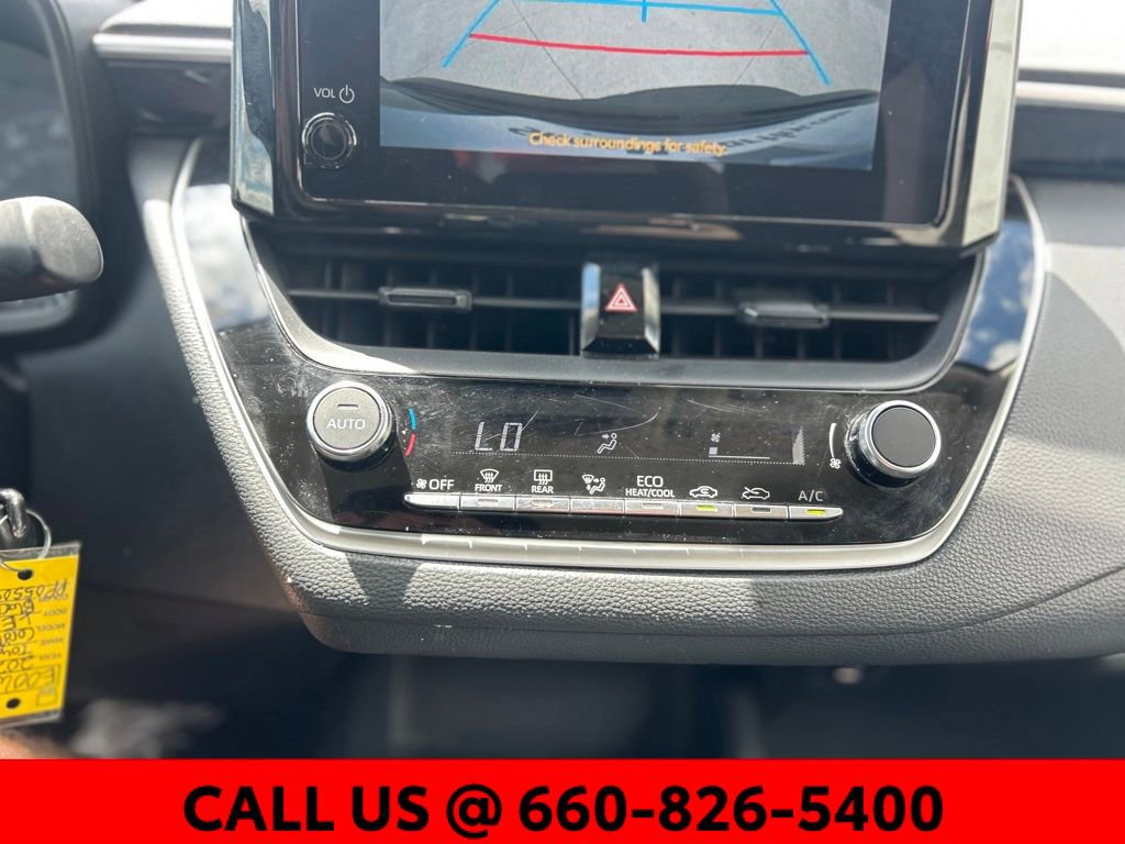Used 2023 Toyota Corolla LE FWD image 14