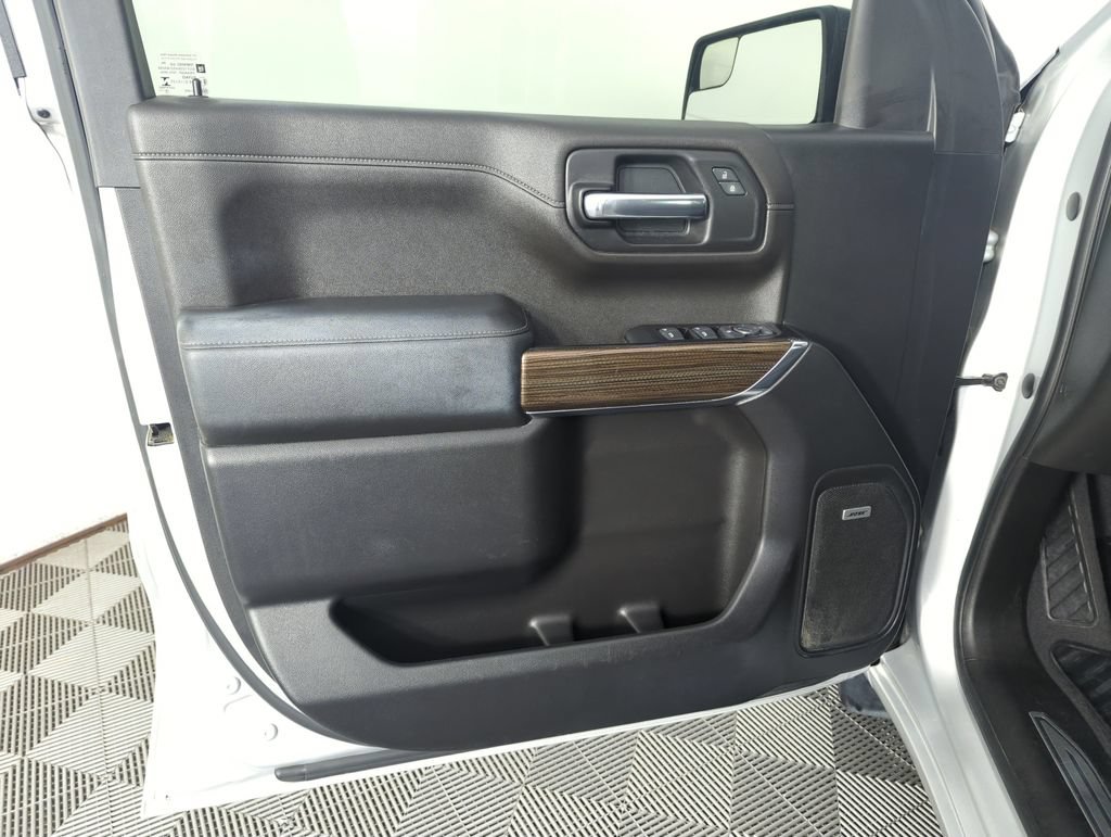 Used 2019 Chevrolet Silverado 1500 RST w/ All-Star Edition RWD image 17