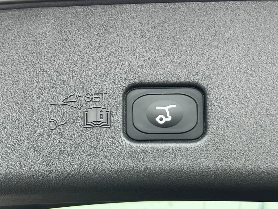 New 2026 Lincoln Nautilus Reserve w/ Jet Appearance Package AWD/4WD image 31