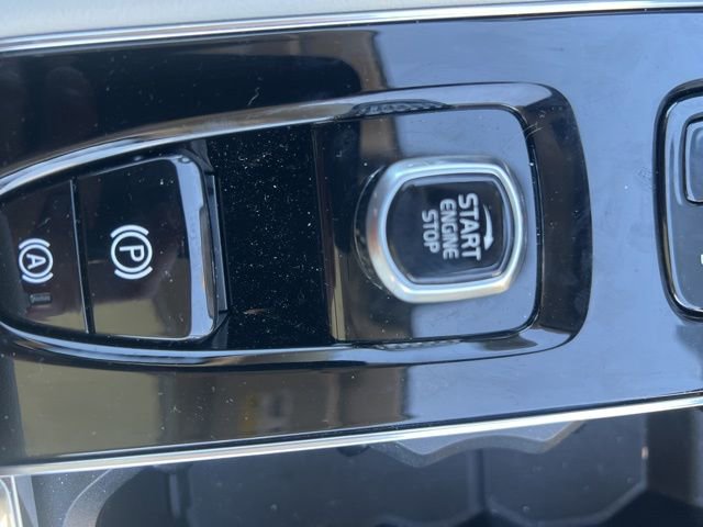 New 2026 Volvo XC90 B6 Ultra w/ Protection Package image 17