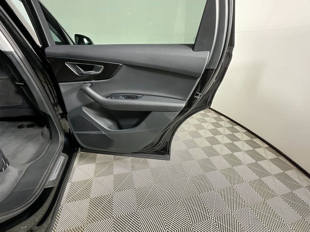 Used 2022 Audi Q7 3.0T Premium Plus image 25