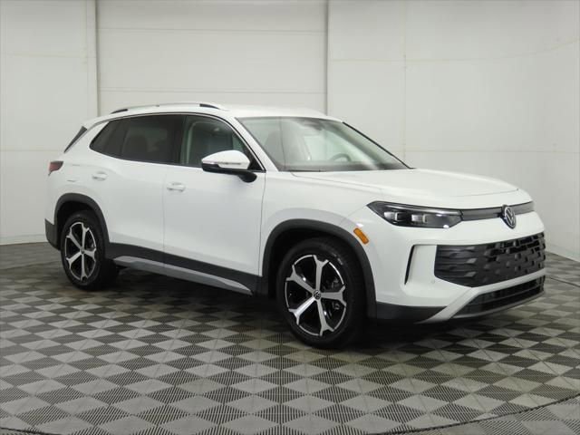 New 2026 Volkswagen Tiguan SE image 3