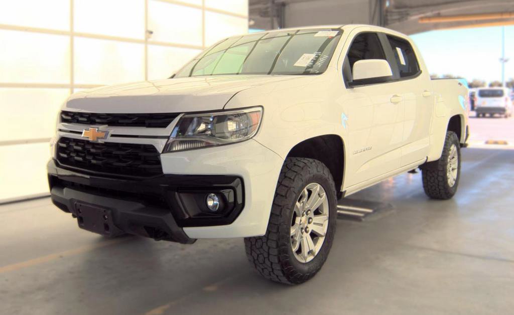 Used 2022 Chevrolet Colorado LT w/ LT Convenience Package AWD/4WD image 4