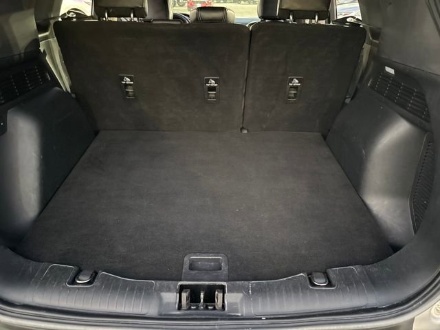 Used 2020 Ford Escape SEL image 23