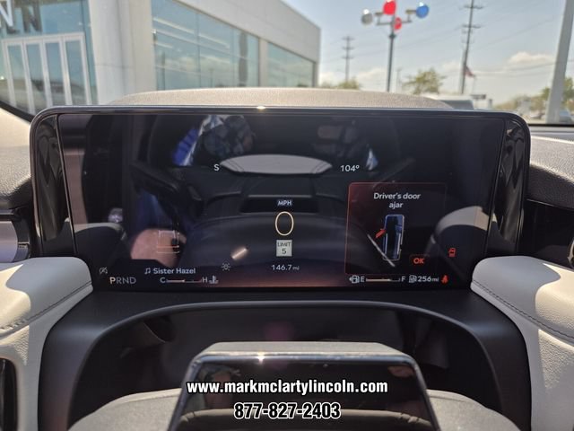 New 2026 Lincoln Aviator 2WD image 21