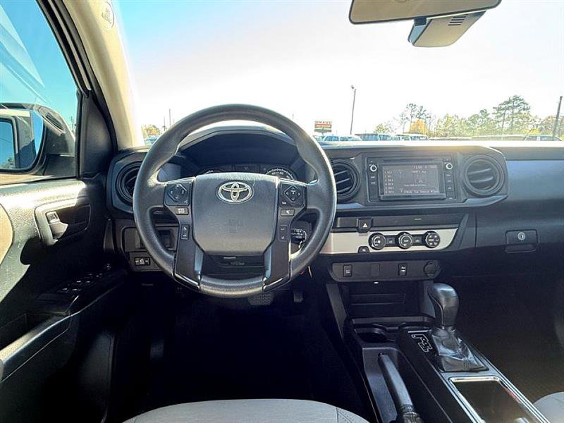 Used 2019 Toyota Tacoma SR image 25