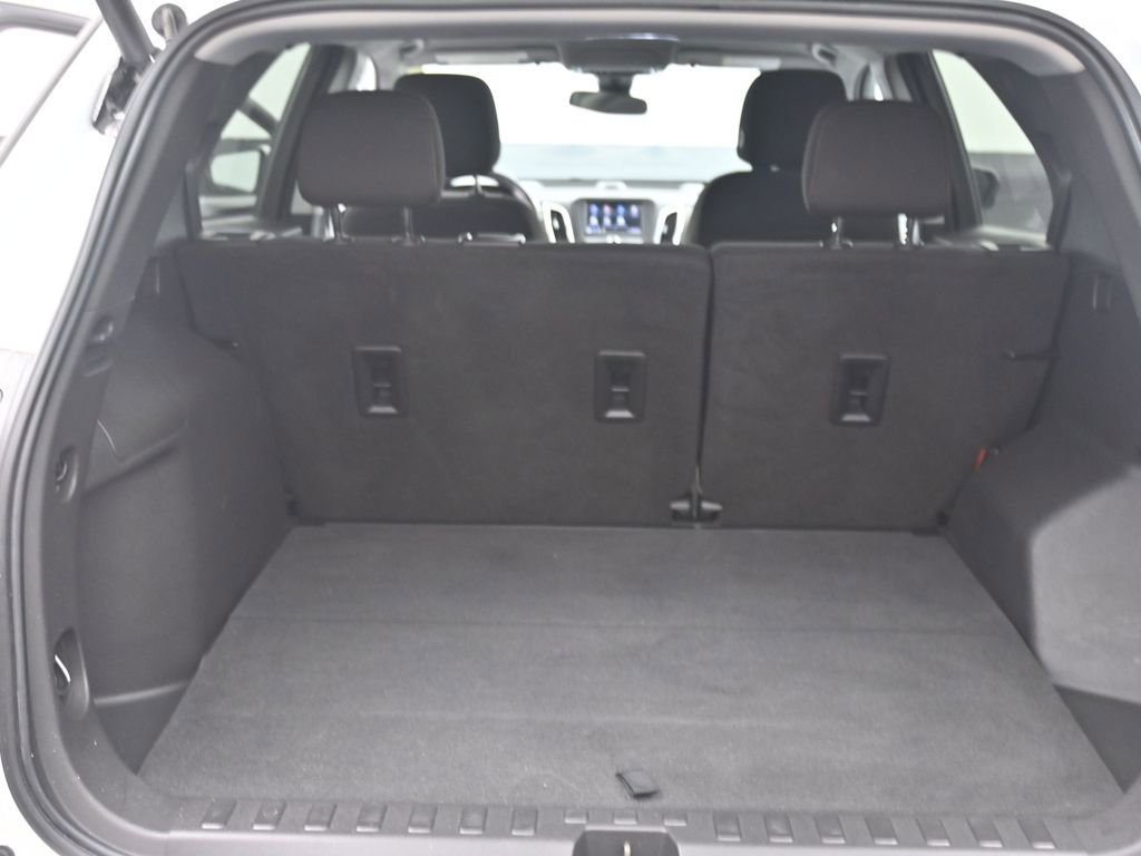 Used 2021 Chevrolet Equinox LT AWD/4WD image 15