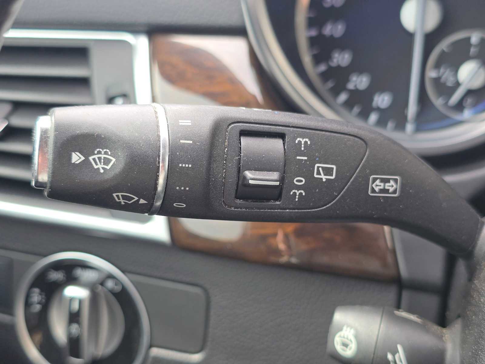 Used 2015 Mercedes-Benz GL 450 4MATIC image 42