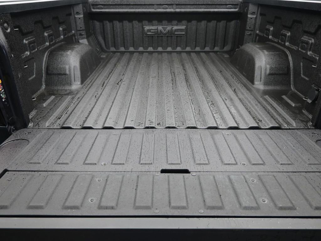 New 2026 GMC Sierra 1500 SLT w/ SLT Premium Plus Package image 10