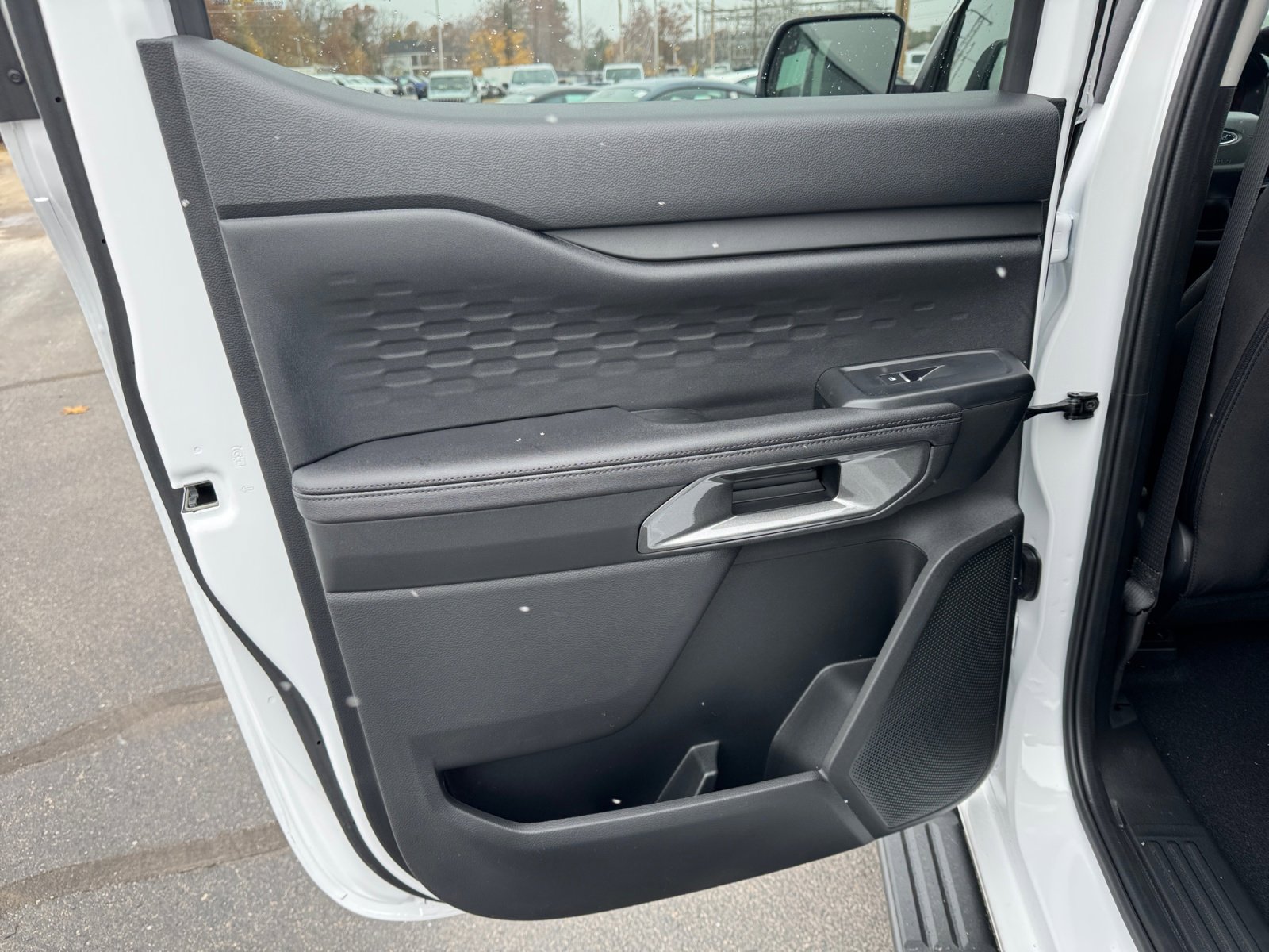 New 2025 Ford Ranger XLT w/ Black Appearance Package image 25