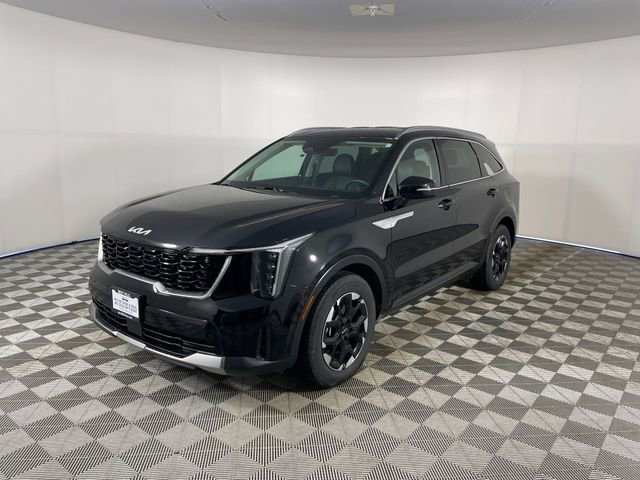 Certified 2025 Kia Sorento S image 1