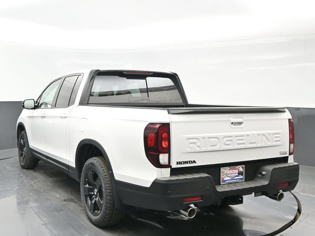 New 2026 Honda Ridgeline Black Edition image 4