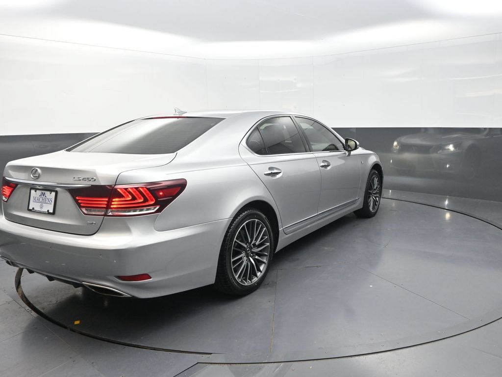 Used 2013 Lexus LS 460 AWD w/ F-Sport Pkg image 11