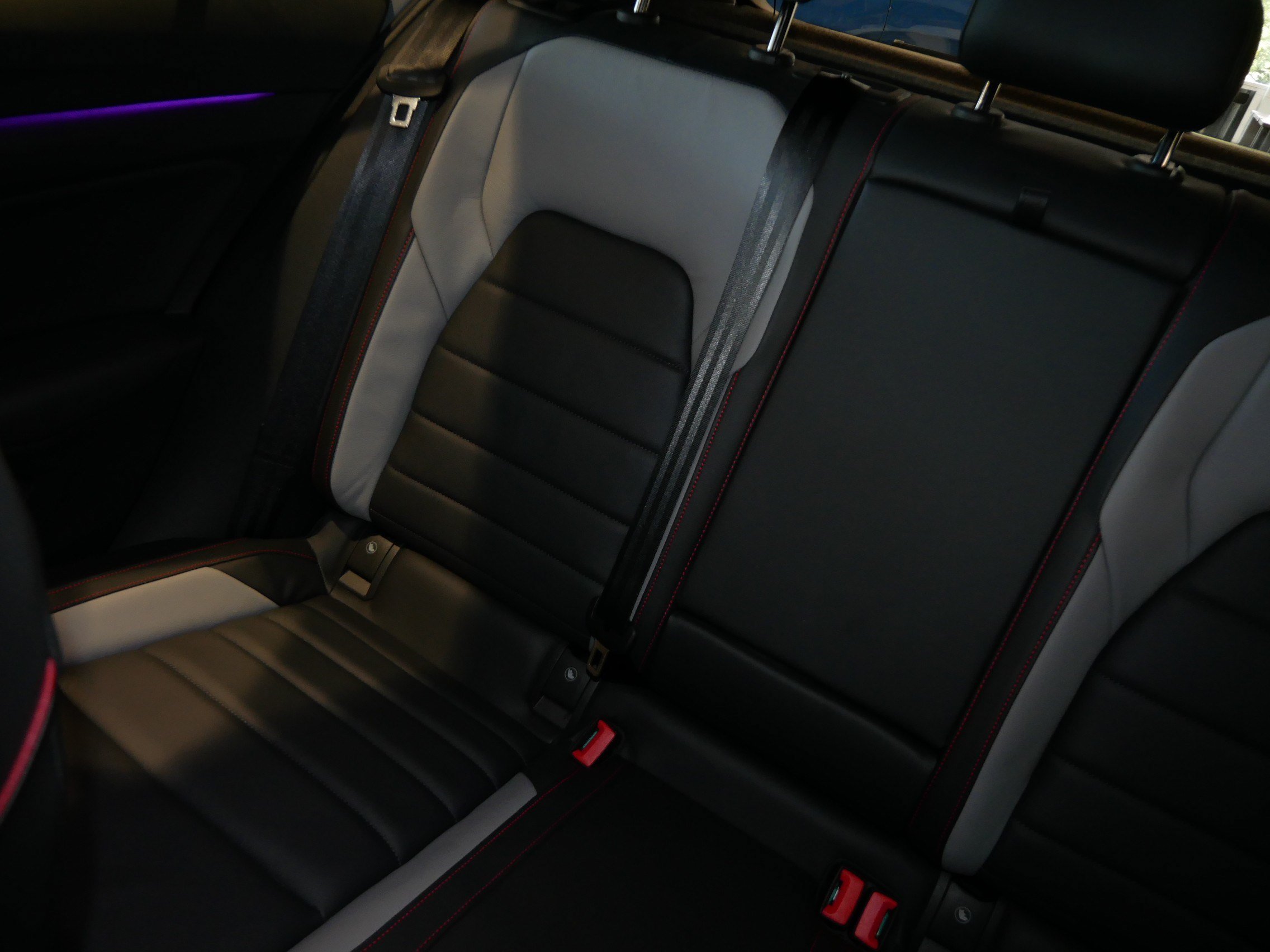 Certified 2025 Volkswagen GTI Autobahn FWD image 8