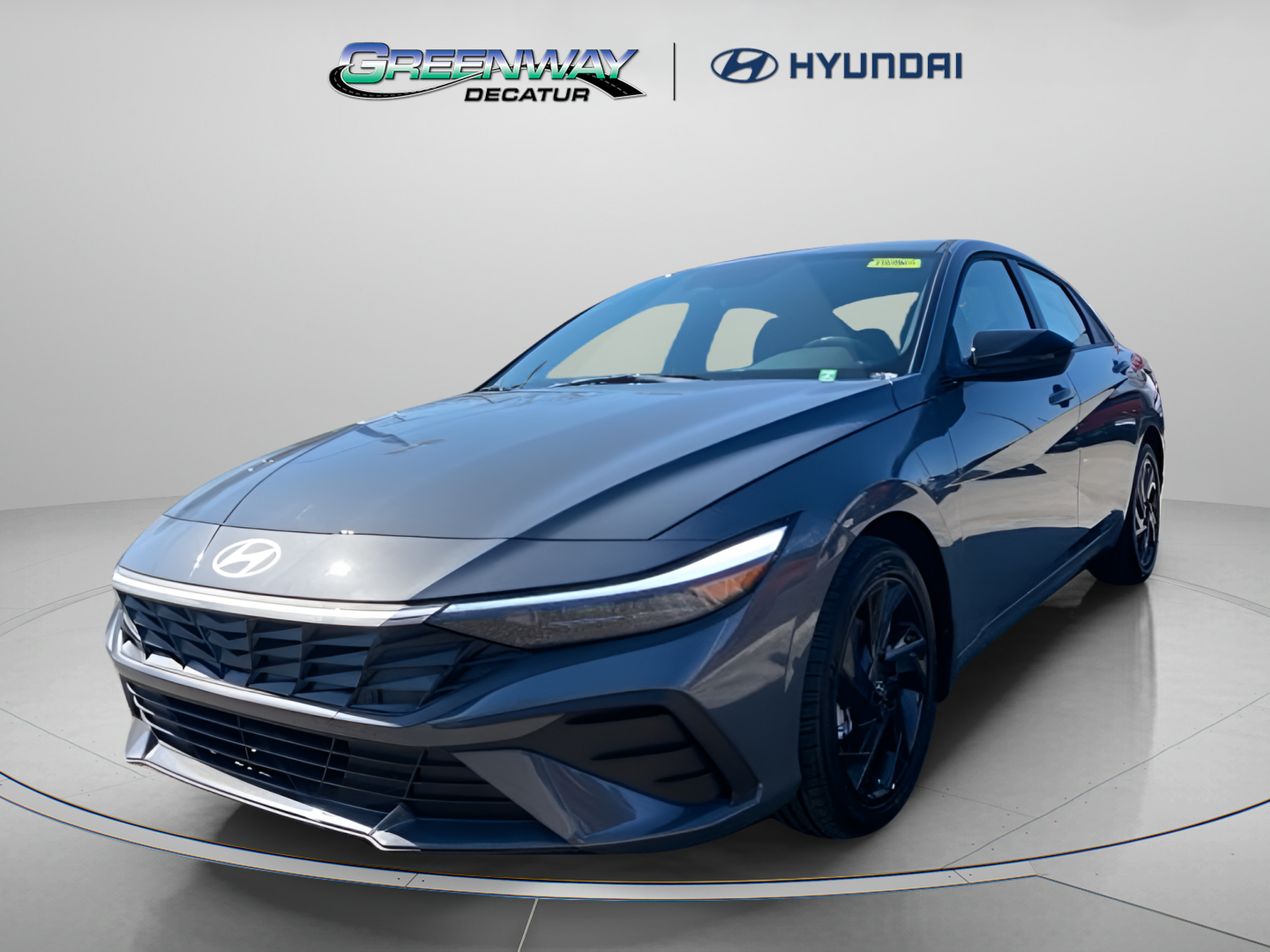 Used 2026 Hyundai Elantra Sport FWD image 3