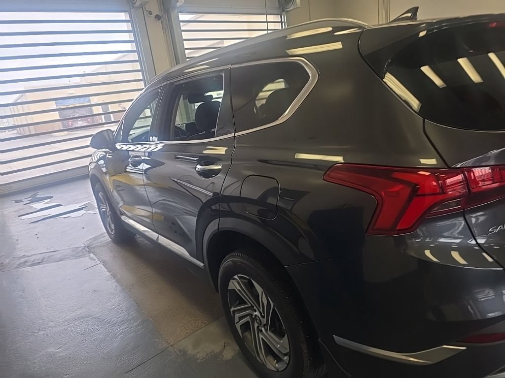 Used 2021 Hyundai Santa Fe SEL w/ Convenience Package AWD/4WD image 4