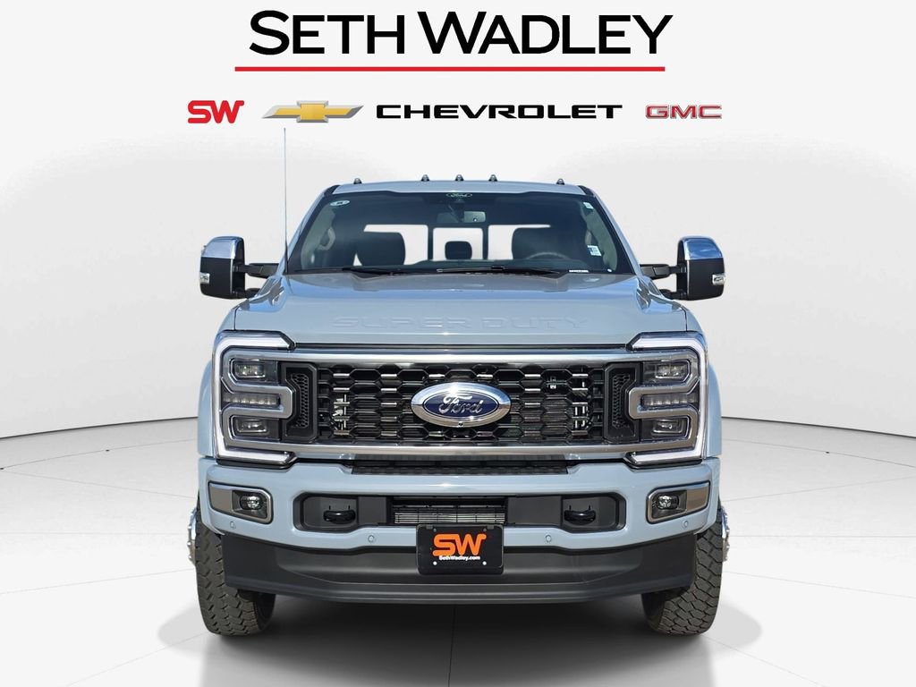 Used 2026 Ford F450 Platinum w/ Platinum Plus Package image 2