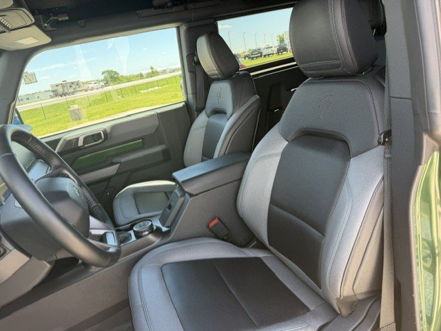 Certified 2022 Ford Bronco Black Diamond AWD/4WD image 12
