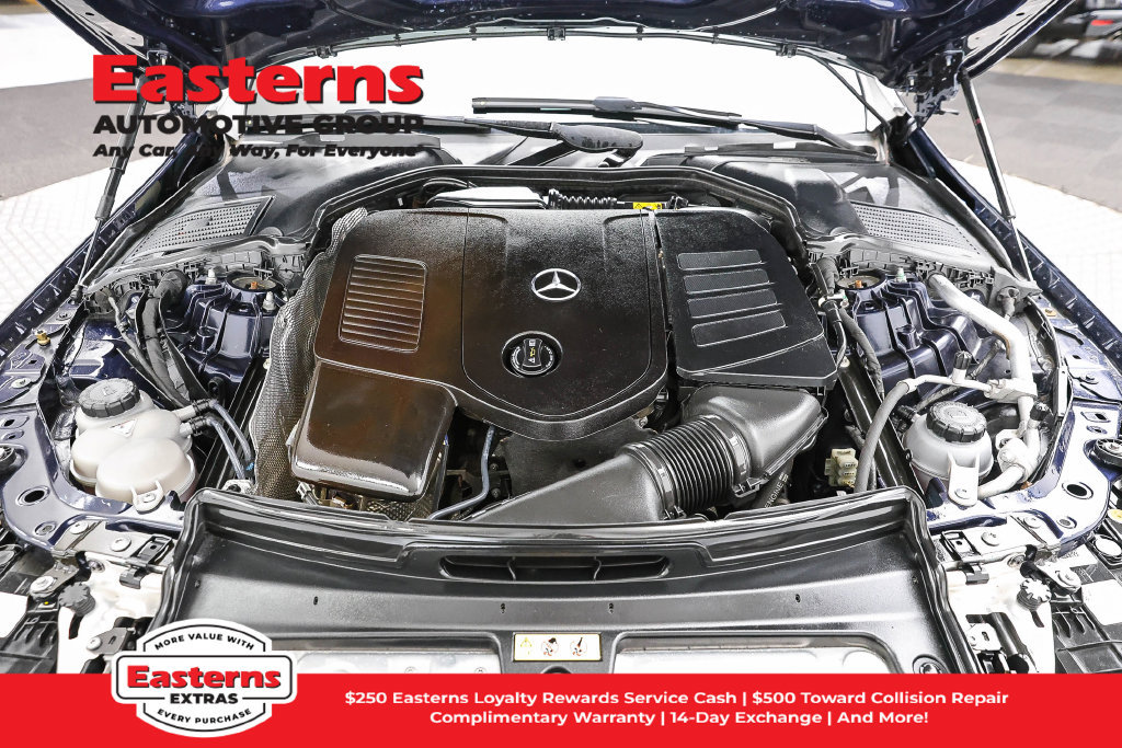 Used 2023 Mercedes-Benz C 300 4MATIC Sedan image 8