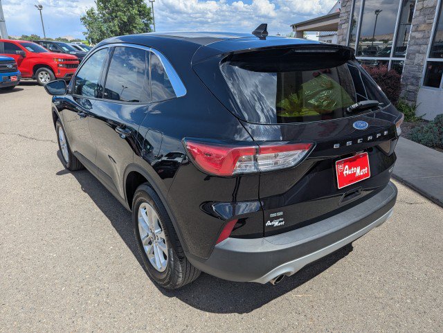 Used 2022 Ford Escape SE w/ Convenience Package AWD/4WD image 3