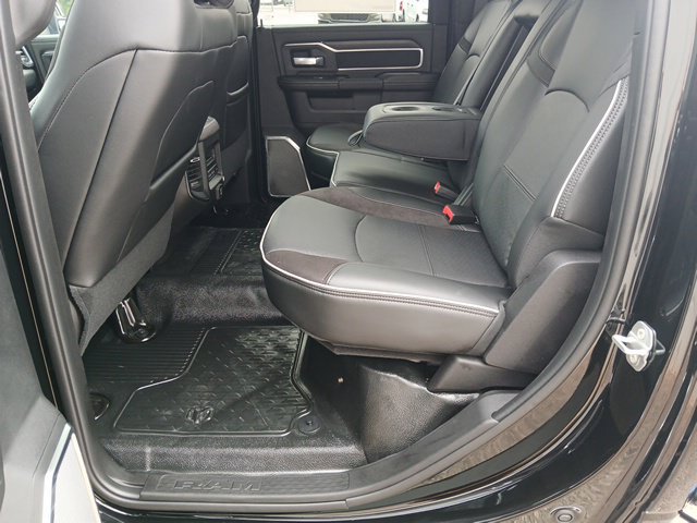 New 2026 RAM 5500 4x4 Crew Cab w/ Laramie Trim Package image 15