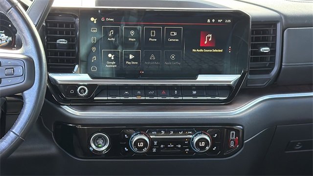 Used 2022 GMC Sierra 1500 SLT image 16