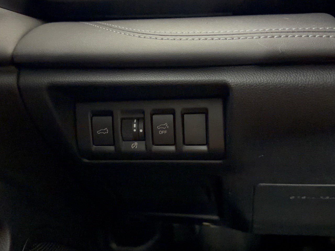 Used 2024 Subaru Outback Limited AWD/4WD image 27