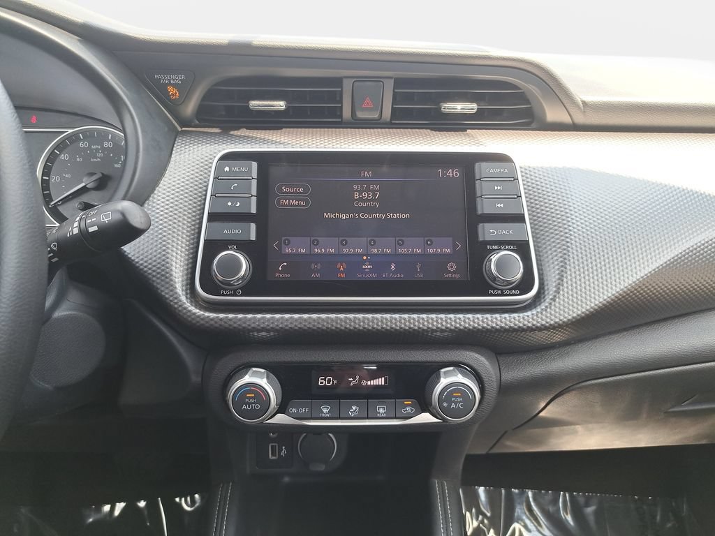 Used 2019 Nissan Kicks SV FWD image 20