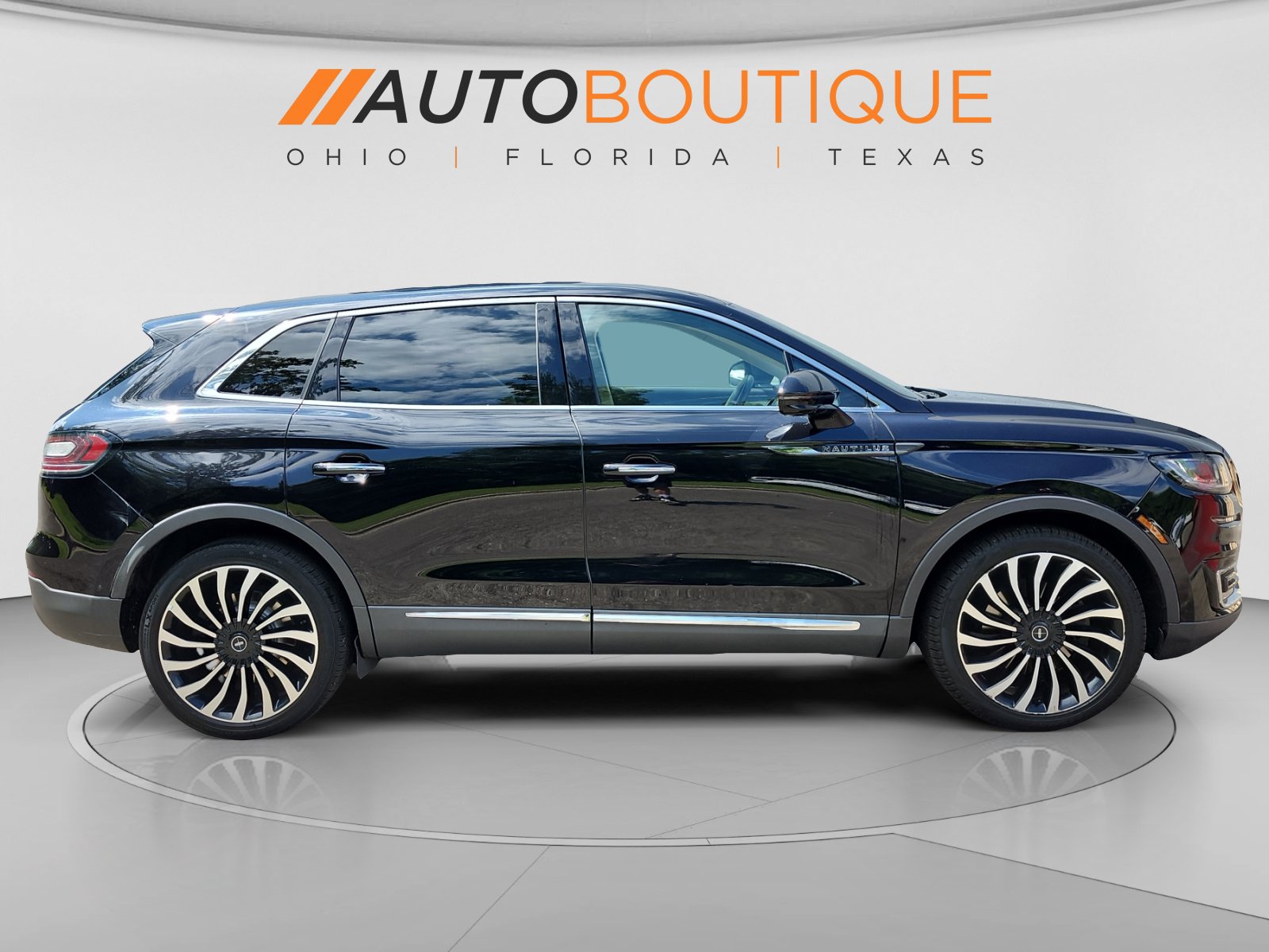 Used 2019 Lincoln Nautilus Black Label w/ Driver Assistance Package AWD/4WD image 6
