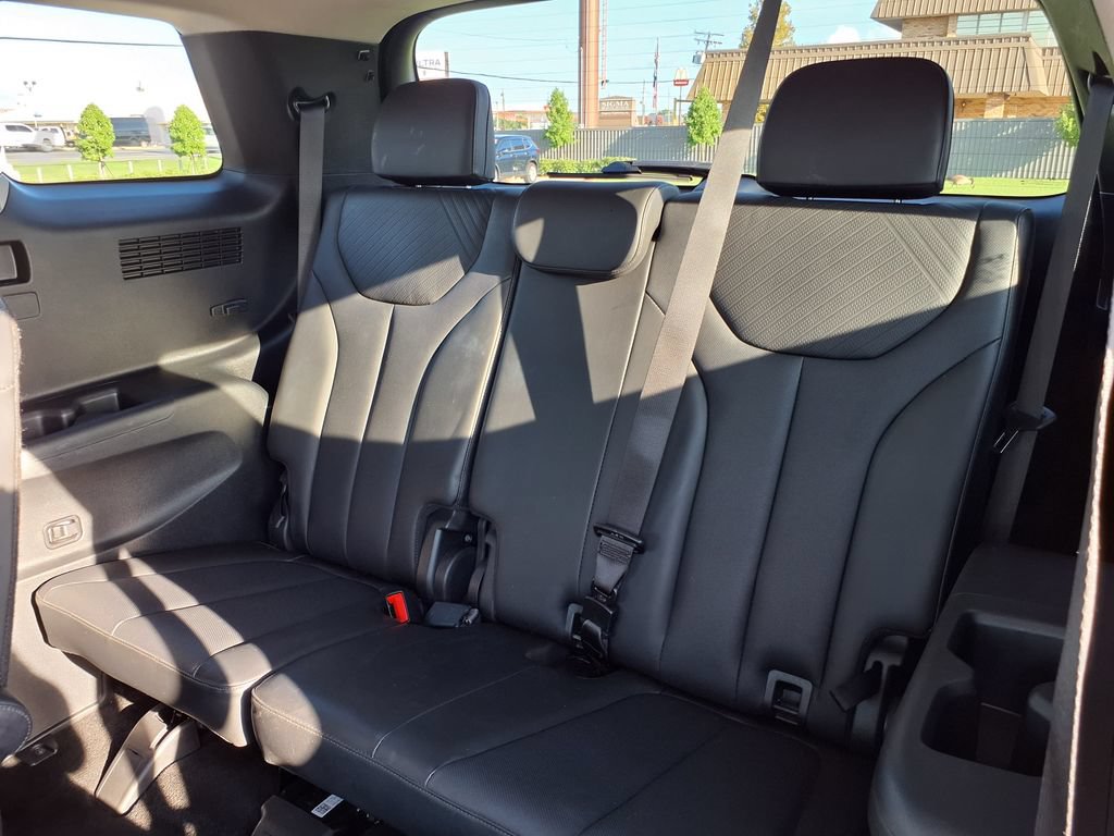 Used 2023 Hyundai Palisade SEL FWD image 22