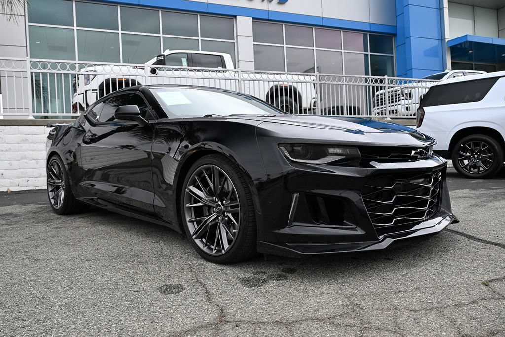 Used 2023 Chevrolet Camaro ZL1 RWD image 1