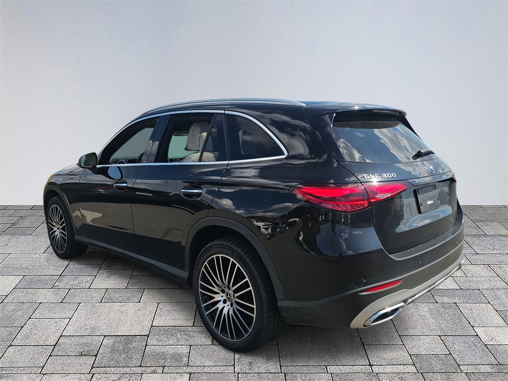 Certified 2024 Mercedes-Benz GLC 300 image 5