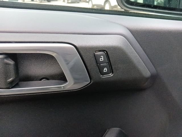 New 2025 Ford Bronco Outer Banks image 12