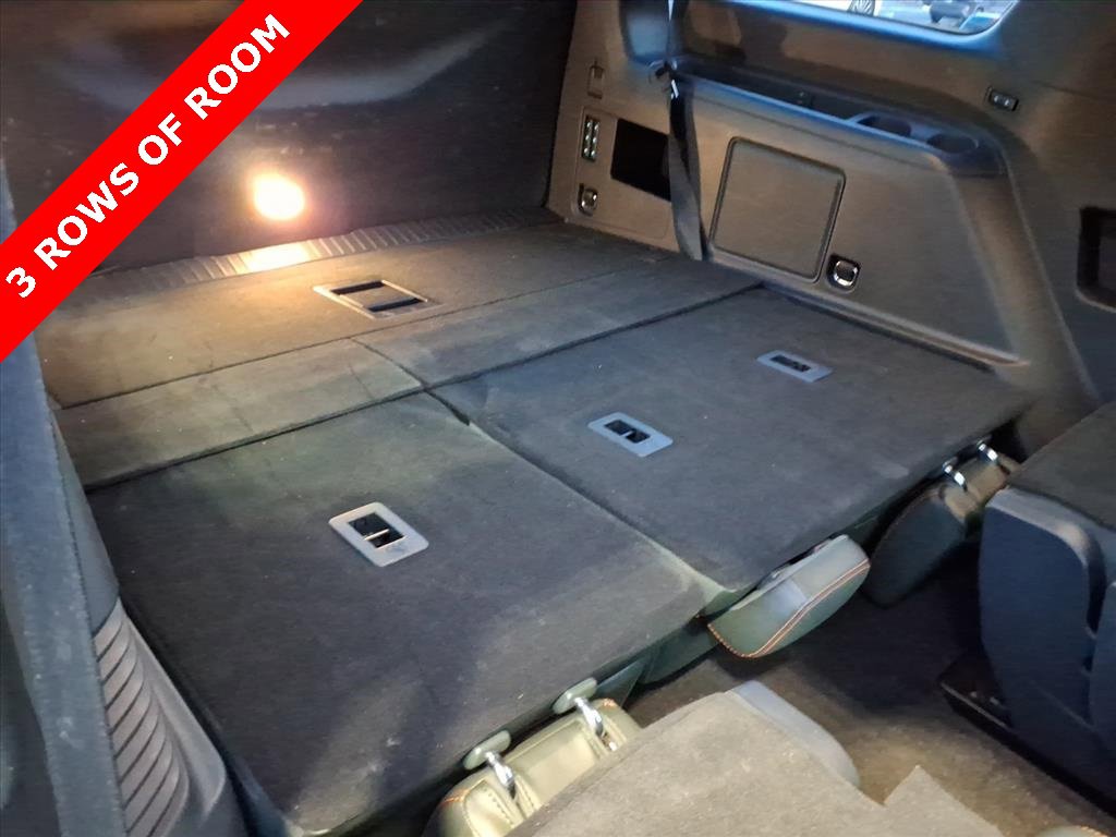 Used 2022 Ford Expedition Timberline image 11