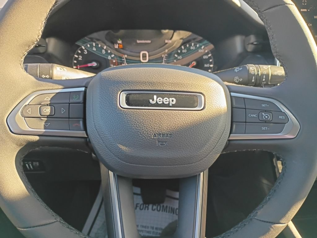 New 2026 Jeep Compass Latitude AWD/4WD image 14