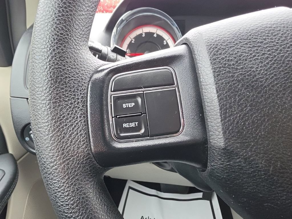 Used 2016 Dodge Grand Caravan SE w/ Quick Order Package 29E SE image 10