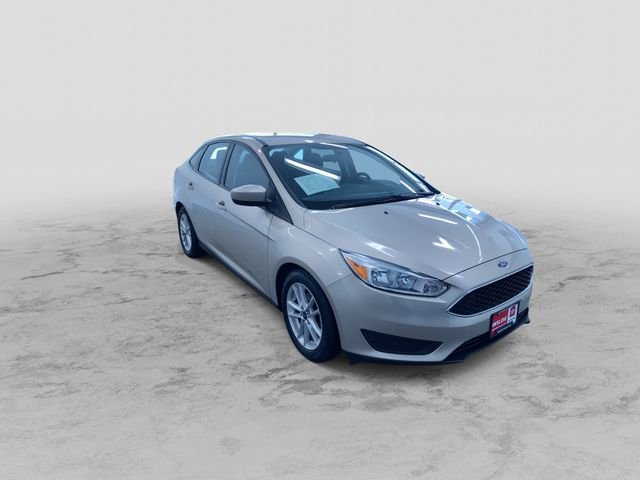 Used 2018 Ford Focus SE image 3
