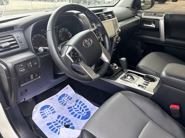 Used 2024 Toyota 4Runner SR5 Premium w/ Moonroof Package AWD/4WD image 24